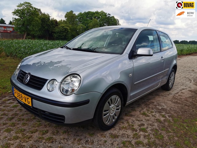VOLKSWAGEN POLO Hatchback 5 drs