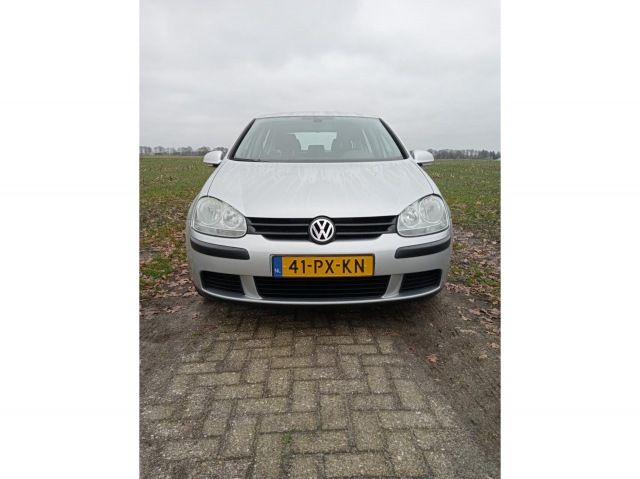 VOLKSWAGEN GOLF Hatchback 5 drs